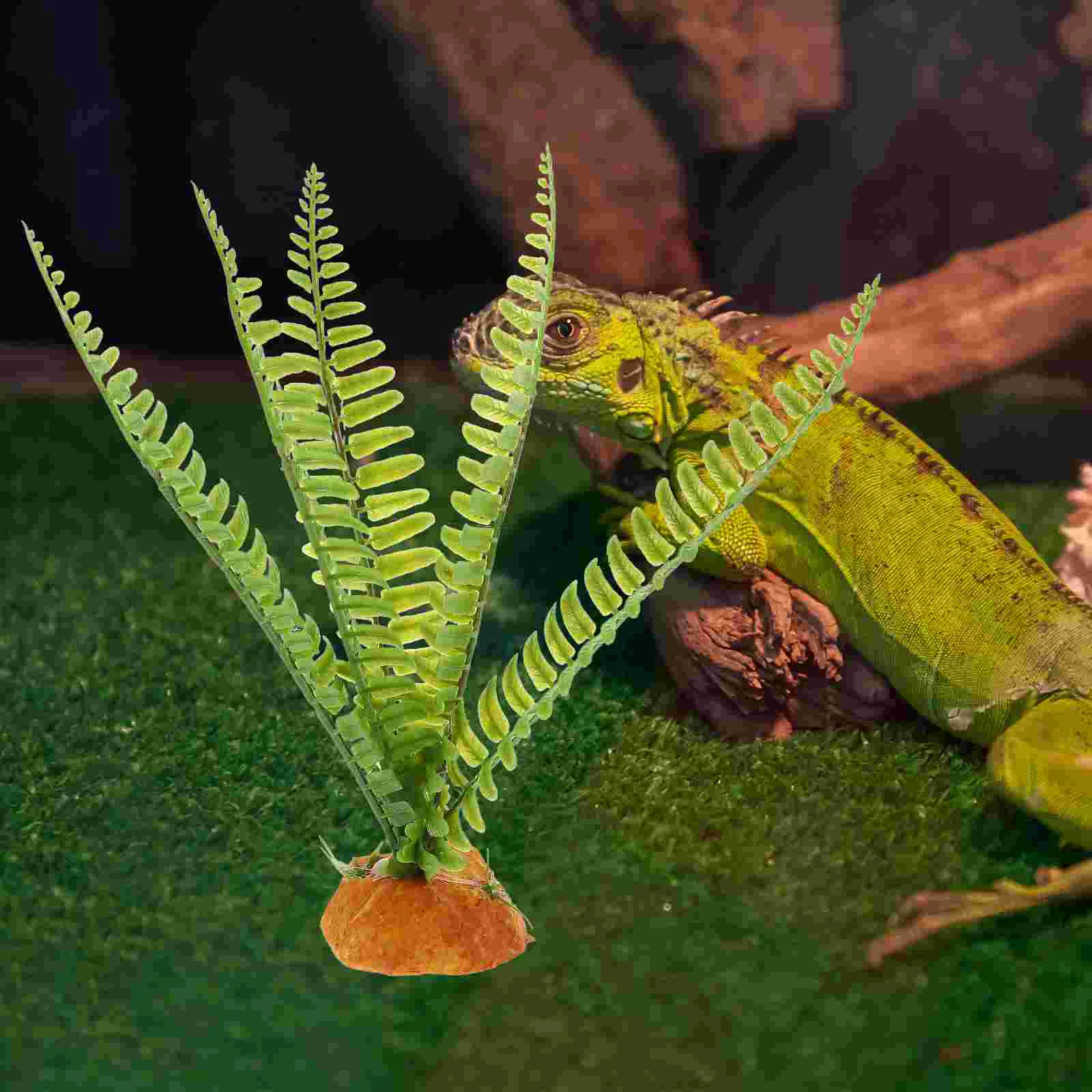 

Lifelike Ornament Reptile Tank Fish Decor Animal Plastic Aquarium Landscaping Artificial Plants Accessories