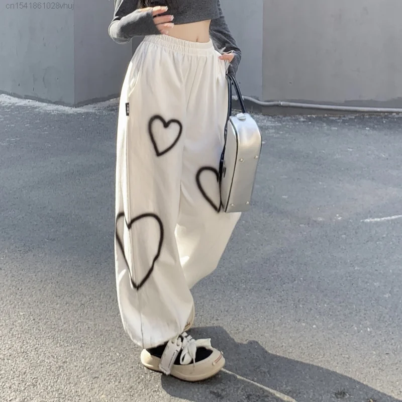 

Y 2k Korean Fashion Heart Graphic White Pants Women's Hip Hop Streetwear Wide Leg Baggy Pants Female Y2k Jogger Pants Trousers