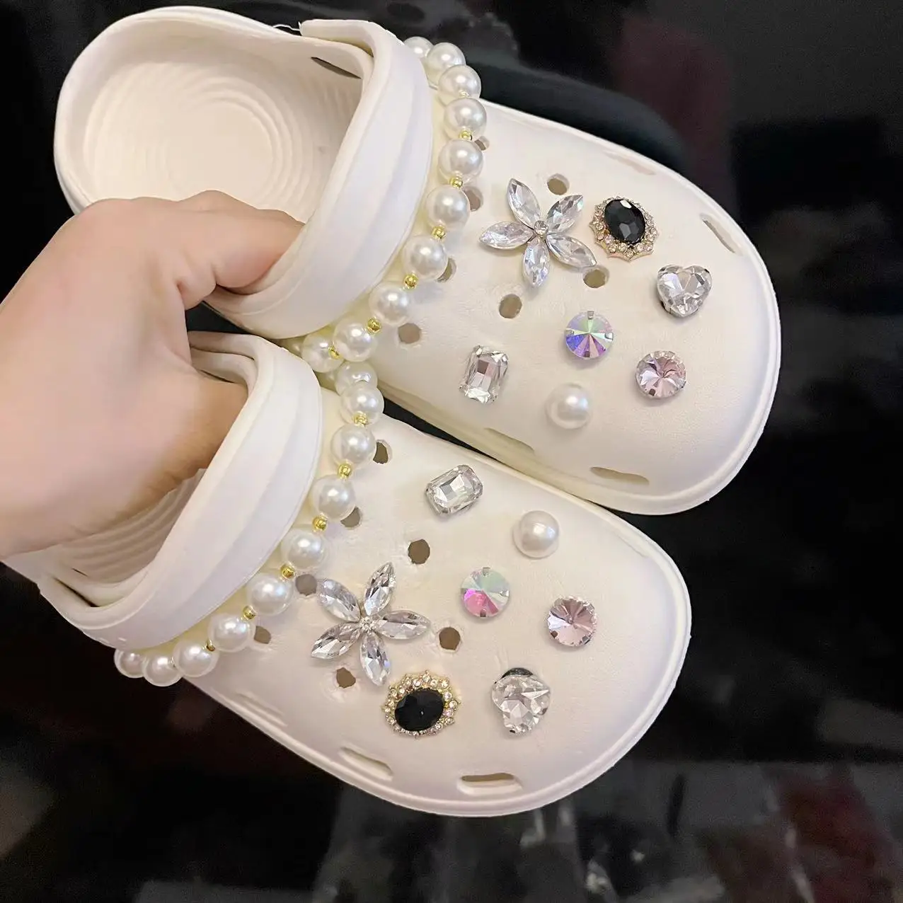New Fashion Crystal Diamond Shoe Buckle for  Croc Shoe  Accessories Detachable Decorations Women Gifts