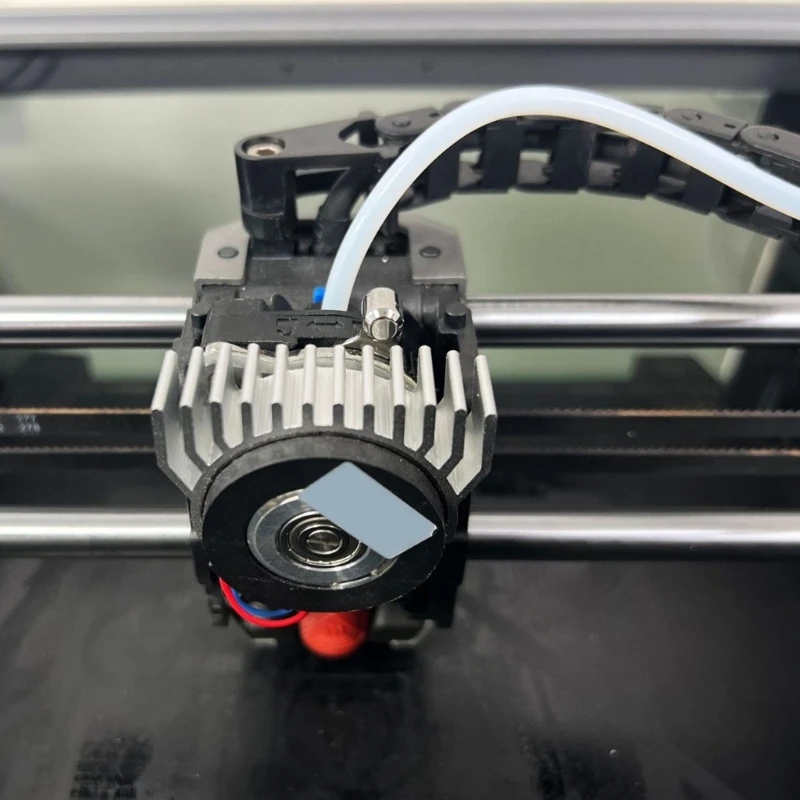 Черные алюминиевые радиаторы с пассивным охлаждением Y1UB для шагового двигателя