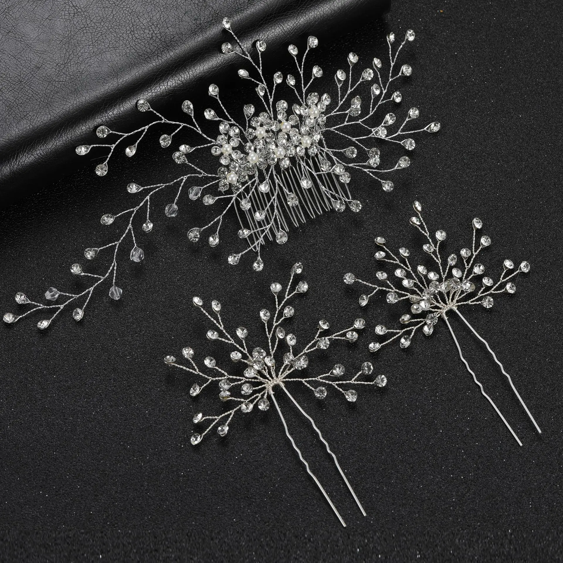 

Floralbride Handmade Clear Rhinestones Crystal Pearls Bridal Hair Comb Hair Pin Set Wedding Hair accessories Women Hair Jewelry