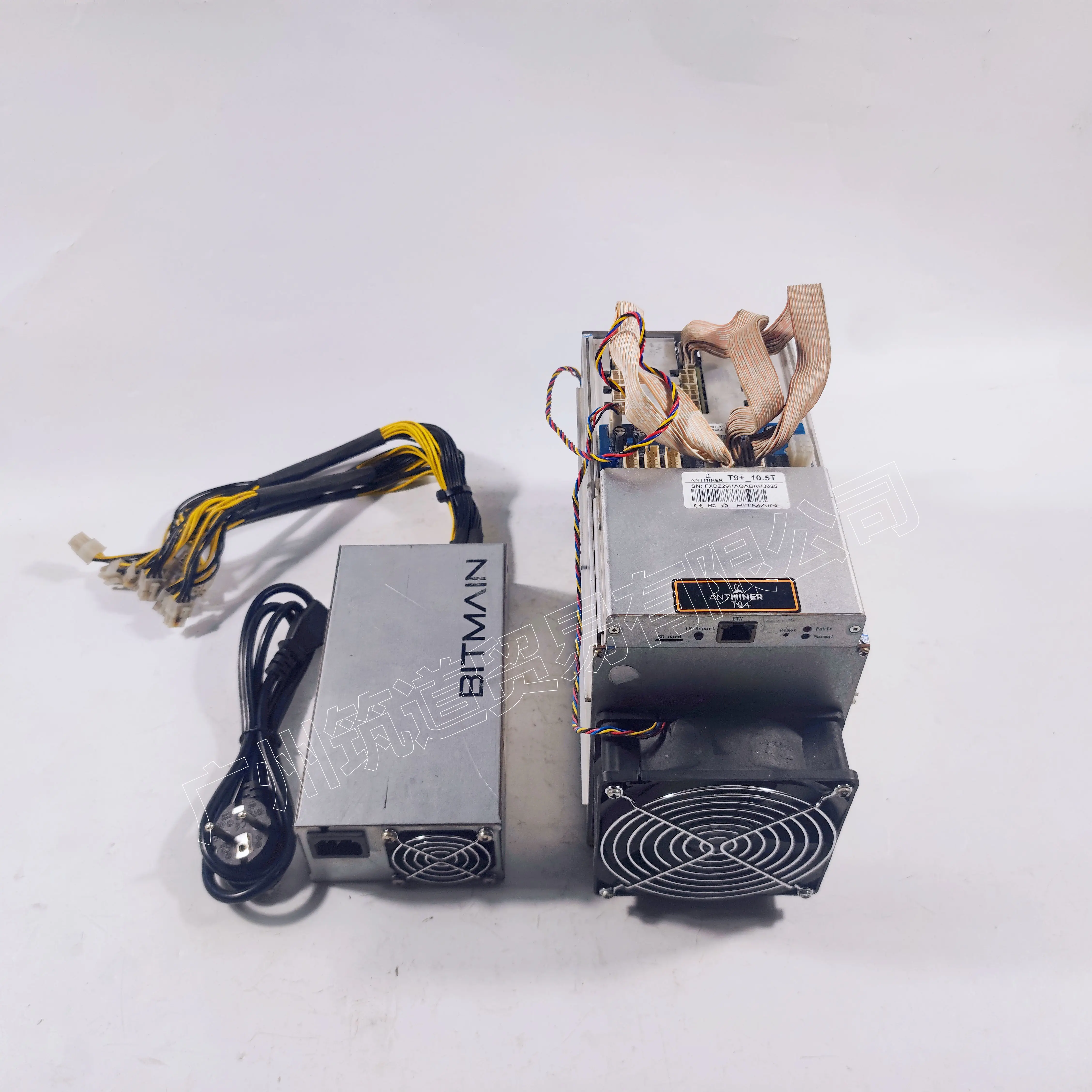 Б/у Майнер Asic BTC AntMiner T9 + 10 5 T Биткоин BCH с BITMAIN 1600 Вт PSU экономичнее чем Antminer S9 Z9 Mini