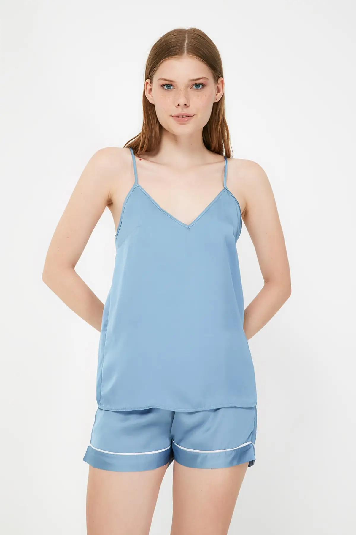 

Trendyol Satin Bias Tape Detailed Pajamas set THMSS21PT1336