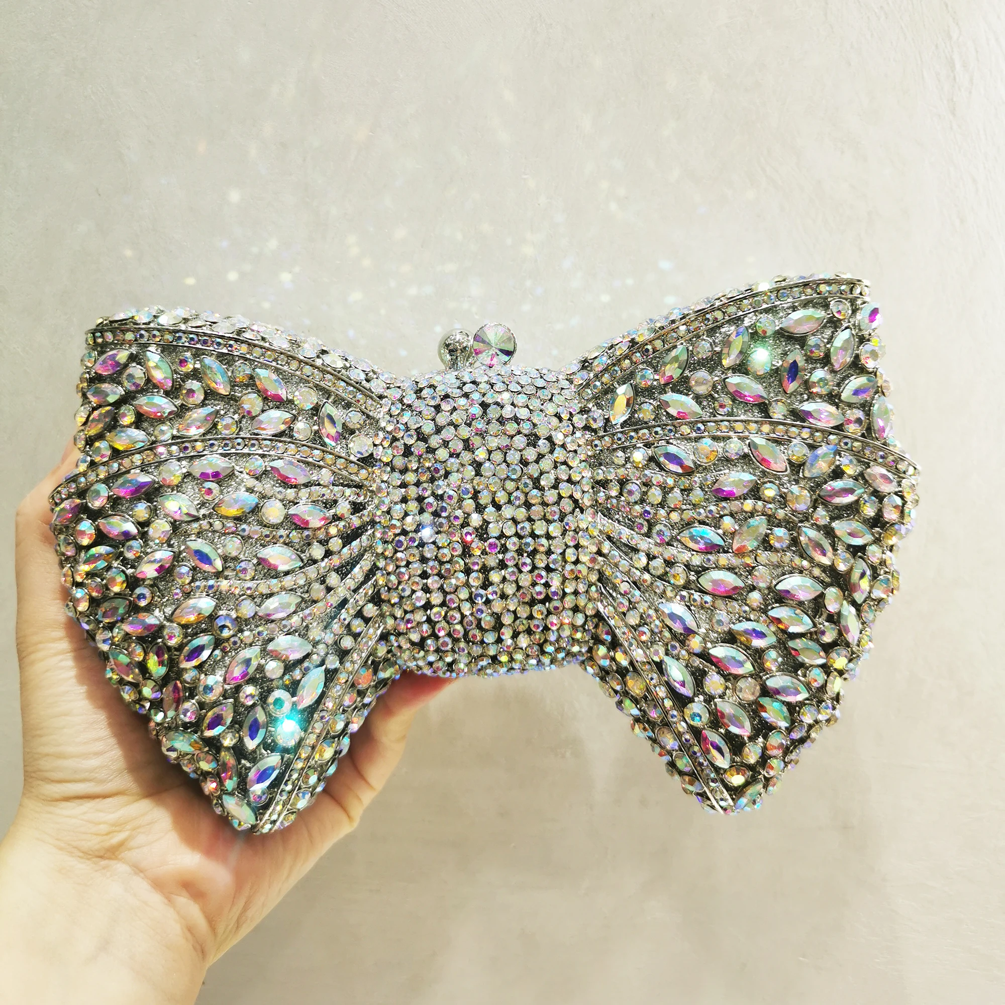 JIAXILI New Elegant Women Evening Party Diamonds Luxury Clutches Vintage Pattern Crystal Purses Bridal Wedding