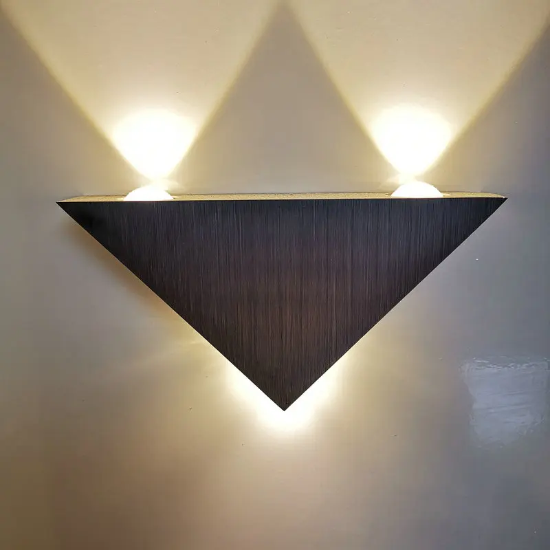 

Modern Led Wall Lamp 3W Aluminum Body Triangle Bathroom Lighting Lamp Luminaire Wall Light For Home Bedroom Wall Sconce