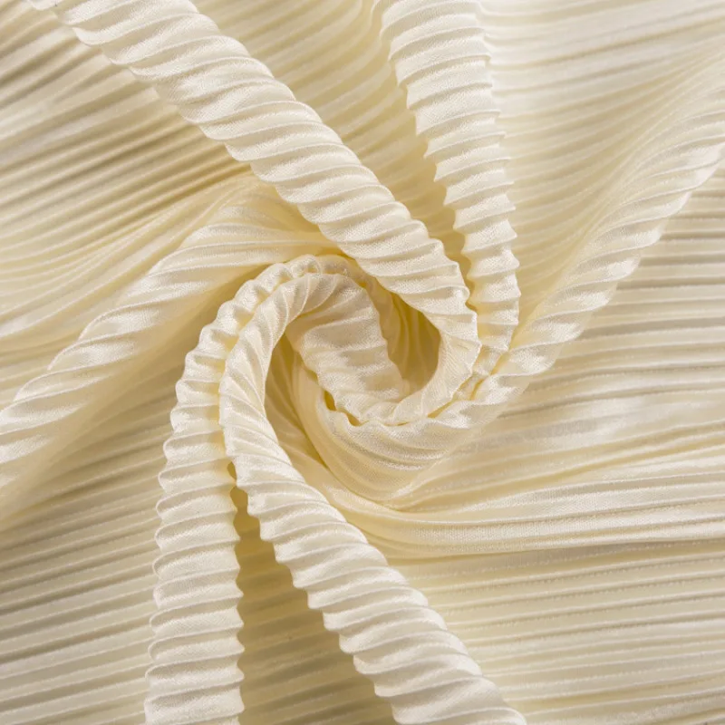 Рисунок 4 - Летние сексуальные топы