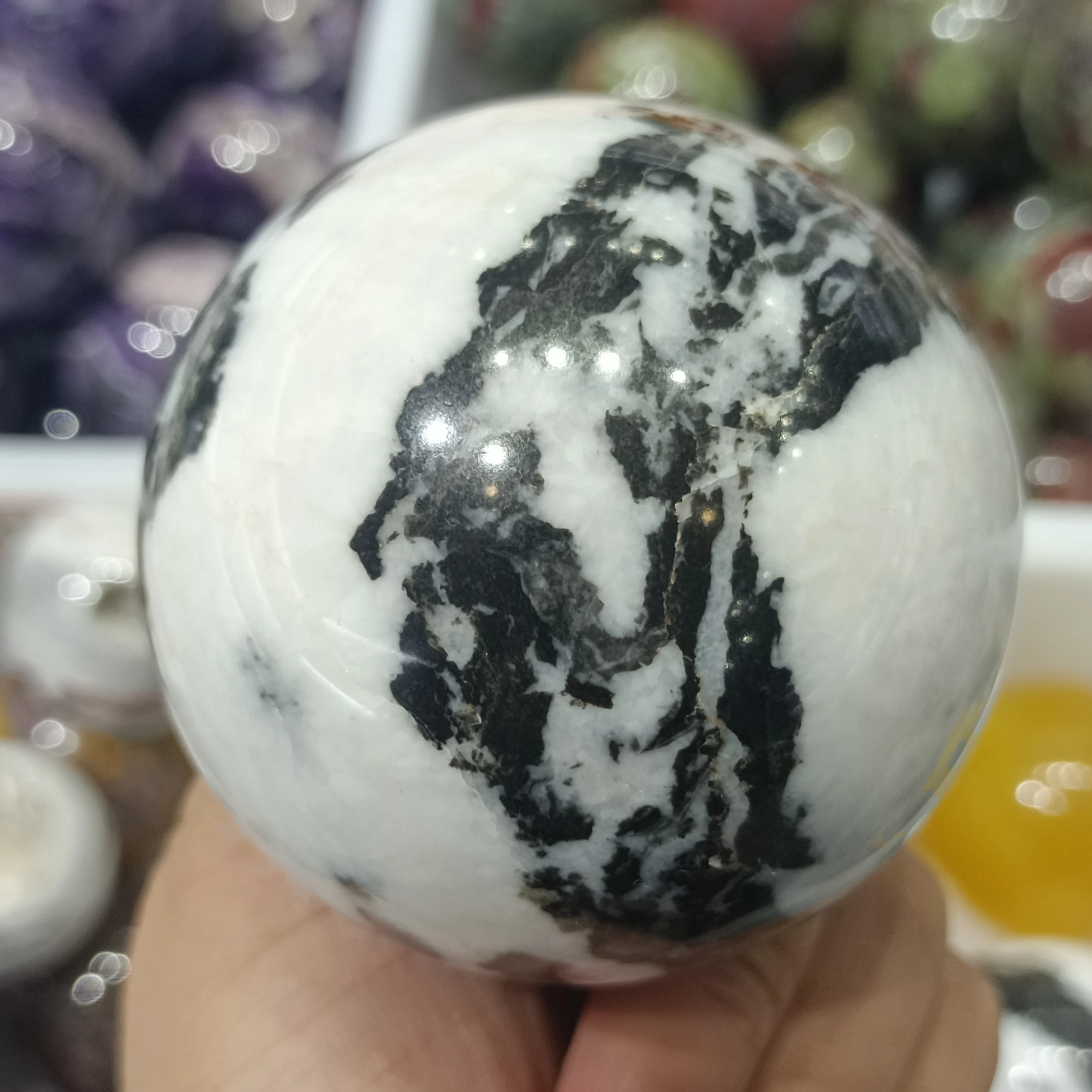 

Natural Zebra Stone Ball Crystal Energy Ore Home Office Decoration Gift Reiki Spiritual Healing Ornaments