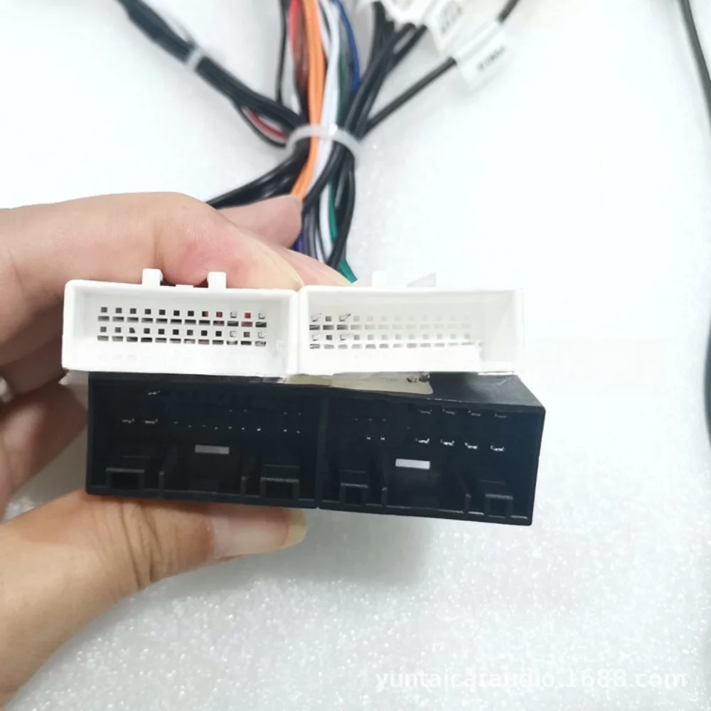 Простой ящик Canbus HY-SS-04 для Hyundai Elantra 2016-2018/SantaFe 2013-2017/IX45 2013-2017/KIA Sorento 2015/K3 2013-2016 Sportage