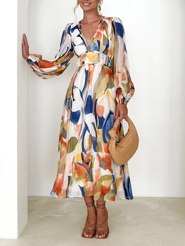 

Платье-миди с длинным рукавом, цветочным принтом и V-образным вырезом