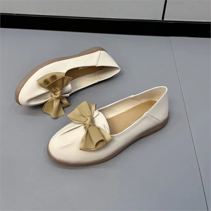 2023 New Women Flower Loafers Woman Slip On Sneakers Ladies Soft PU Leather Sewing Flat Platform Female Shoes All Seasons