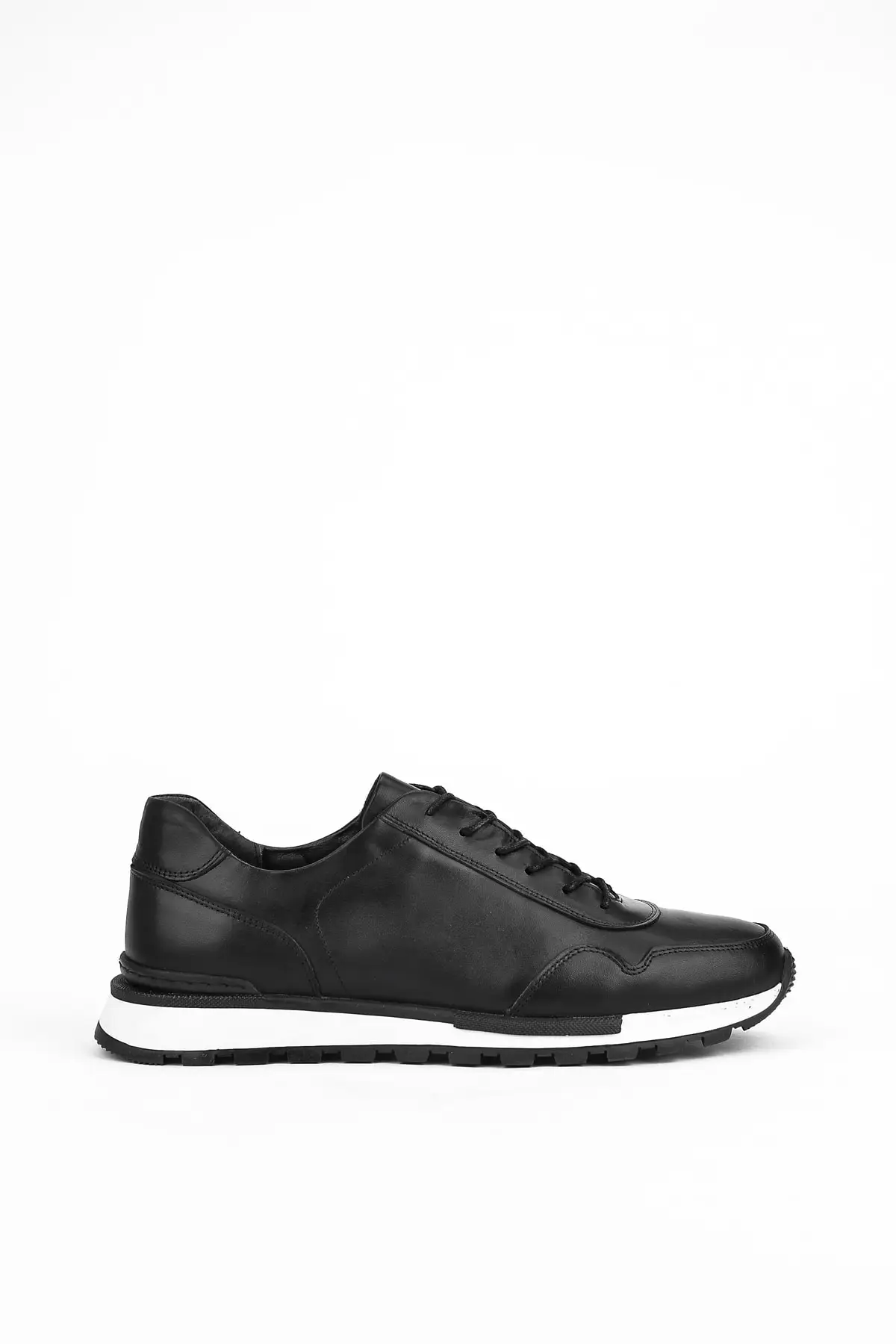

Casual Shoes For Men Quality waterproof nonperspire comfortable Genuine Leather Lace up