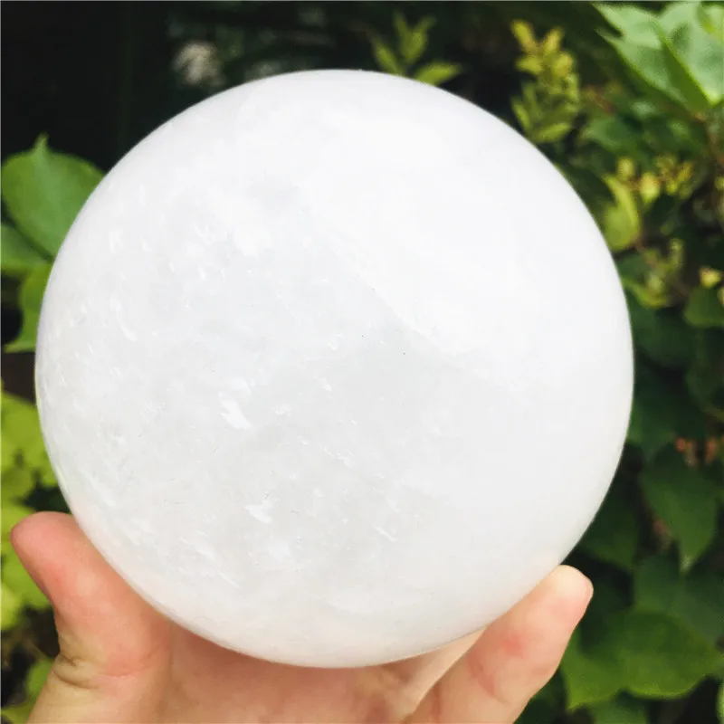 

4-10cm Natural white calcite crystal ball Stone ball home decoration gem voodoo reiki spiritual healing