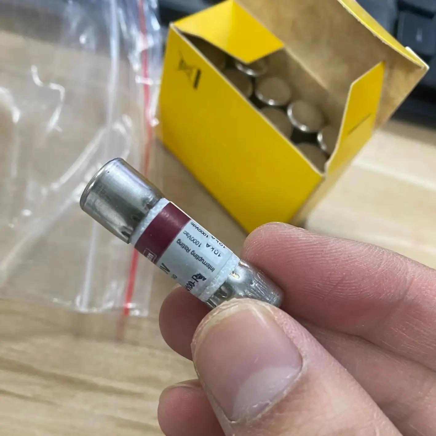 

10 шт. DMM-B-44/100-R мультиметр 15B + 17B предохранитель 10X35 мм 440 мА 1000 В