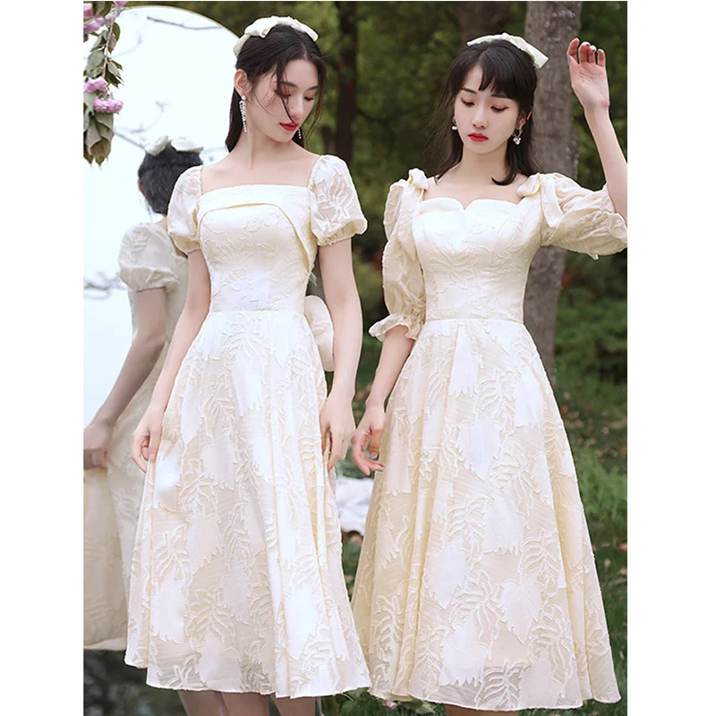 

Champagne bridesmaid evening dress can usually wear lace dress art test wedding sister group temperament short sleeves