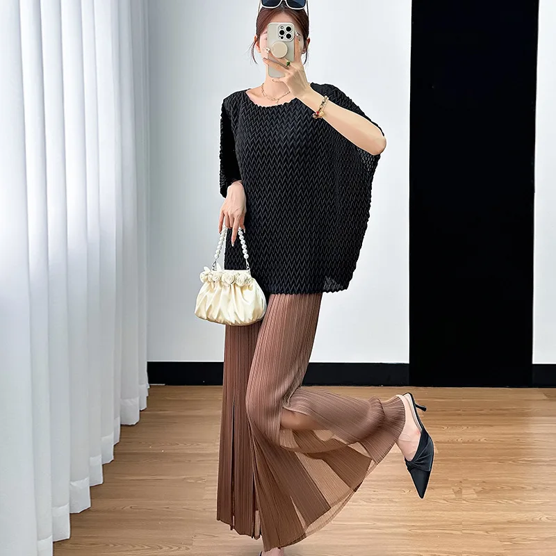 ALSEY Miyake 2025 летний новый женский костюм с рукавами летучая мышь однотонный топ