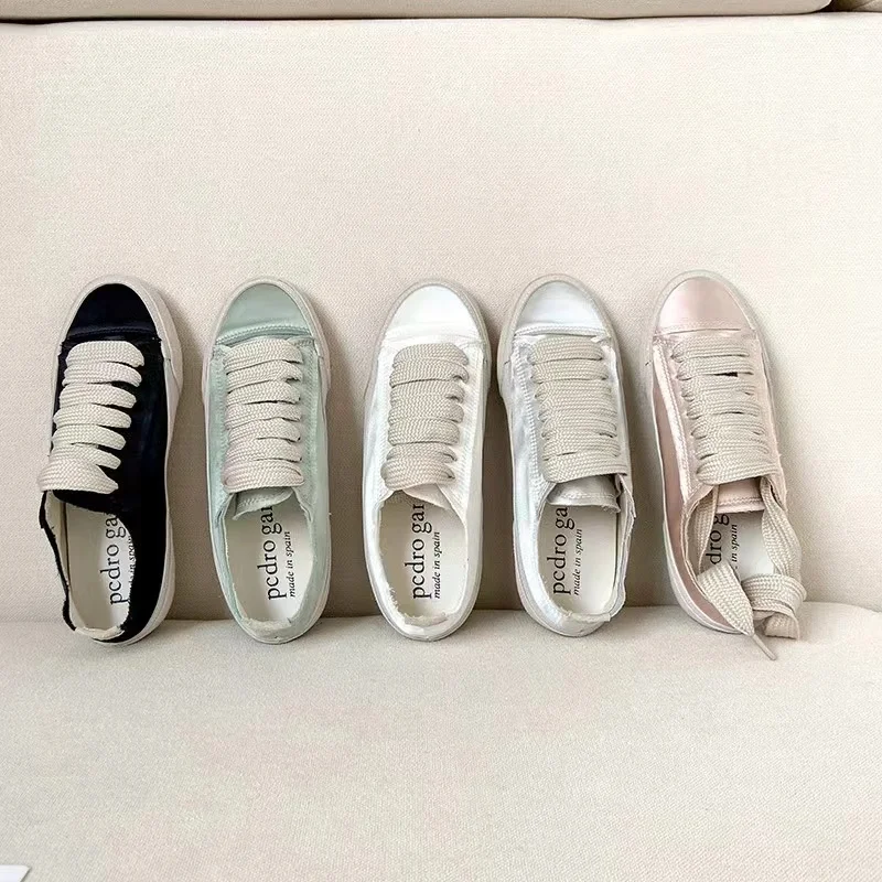 2023 New Satin Shoes Flat Sneakers Women's Commuter Shoes Flat Shoes Casual and Comfortable Soft Bottom White Shoes Women Tennis