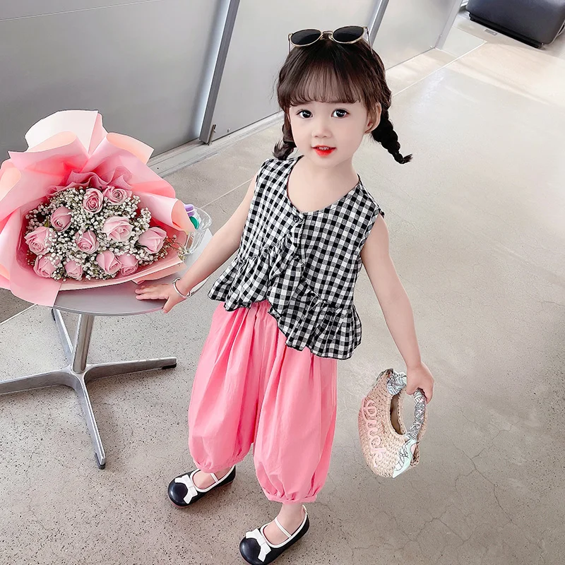 

Летние комплекты одежды для маленьких девочек, детский клетчатый жилет, свободные облегающие брюки, детская одежда, костюмы принцессы, детские костюмы
