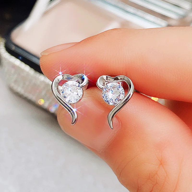 

New Paired Heart Love Stud Earrings for Women Single Round Cubic Zirconia Stone Romantic Engagement Wedding Fashion Jewelry