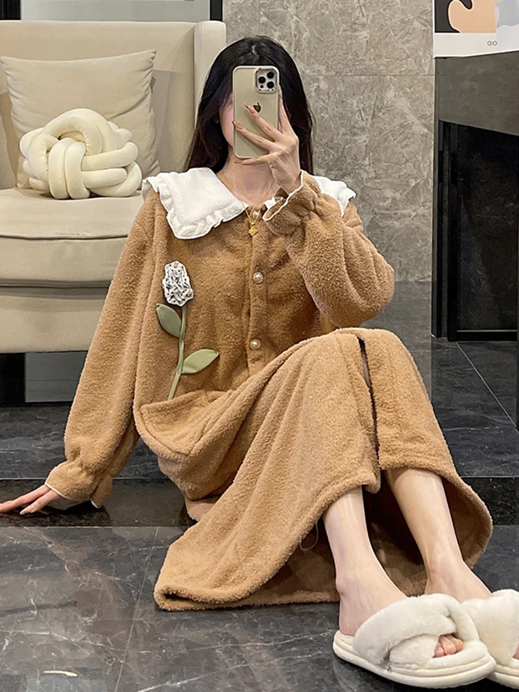 Autumn and Winter Soft Nightdress Coral Fleece Thickened Long dress Pajamas Women Half Velvet Fleece-lined Can Be Worn outsid...