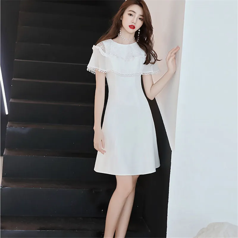 

Женское однотонное платье с коротким рукавом и круглым вырезом