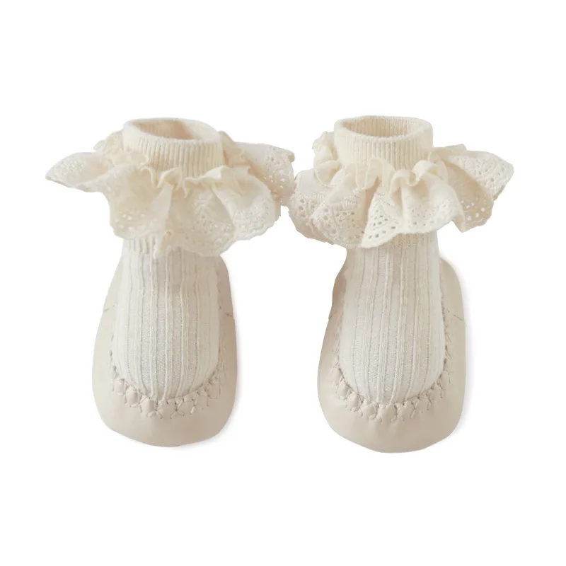 Носки для маленьких девочек с оборками и резиновой подошвой носки младенцев