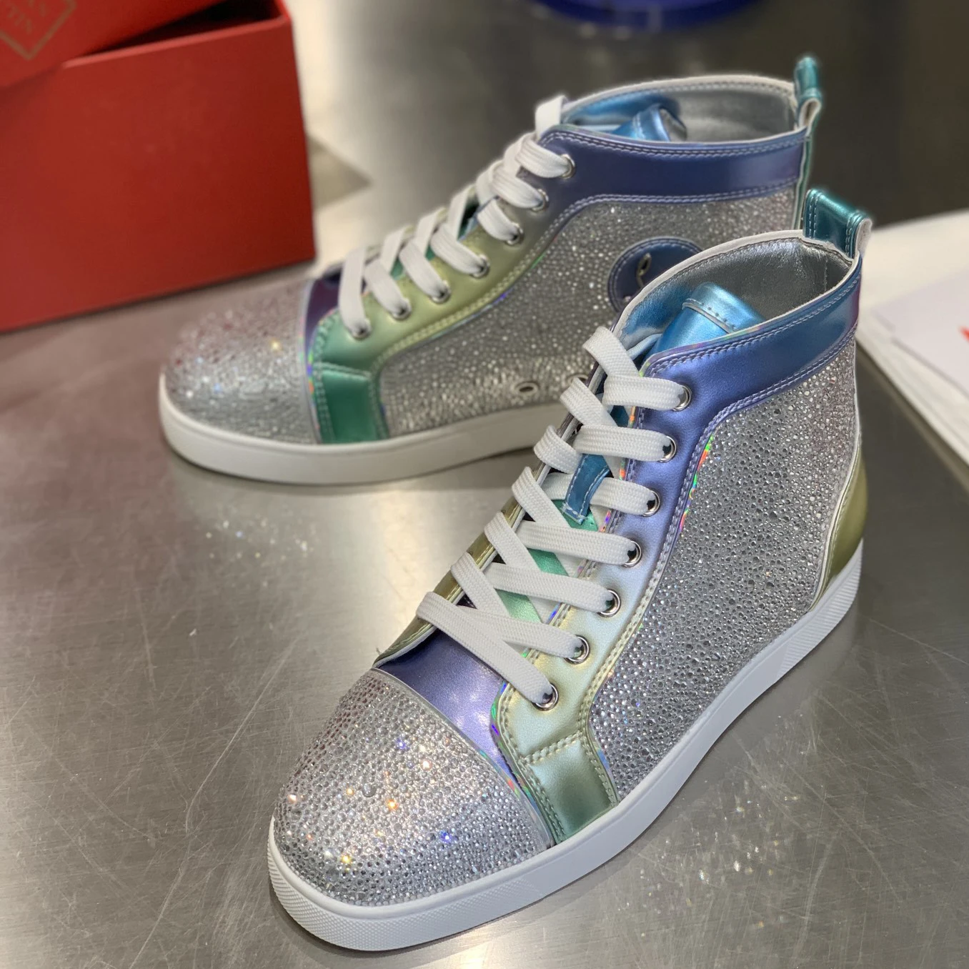 

Top Quality Red Sole Womens Trendy Casual Shoes 35-48 Luxury Mens Real Leather Sneakers Designr Couple Rock Tide Shoes HJ1285