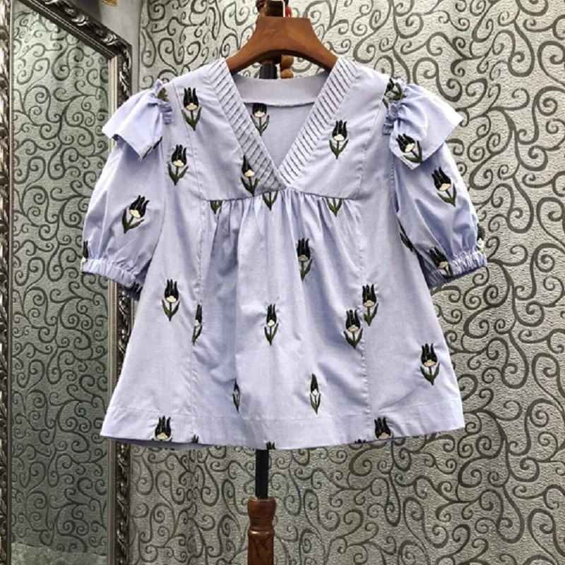 100%Cotton Tops 2022 Summer Fashion Blouses Women V-Neck Exquisite Embroidery Flower Patterns Short Sleeve Casual Blue Tops