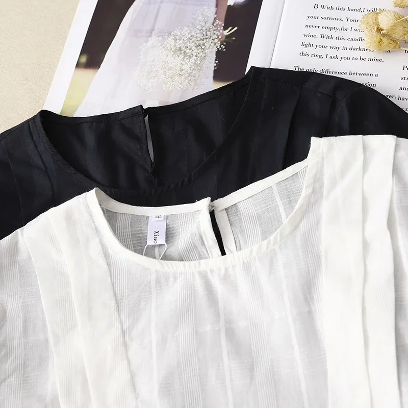 Женская хлопковая рубашка с коротким рукавом уменьшающая возраст круглым