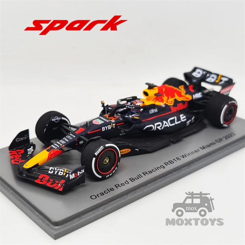 Модель автомобиля Spark 1: 1 F1 2022 модель модели 2011: 2011