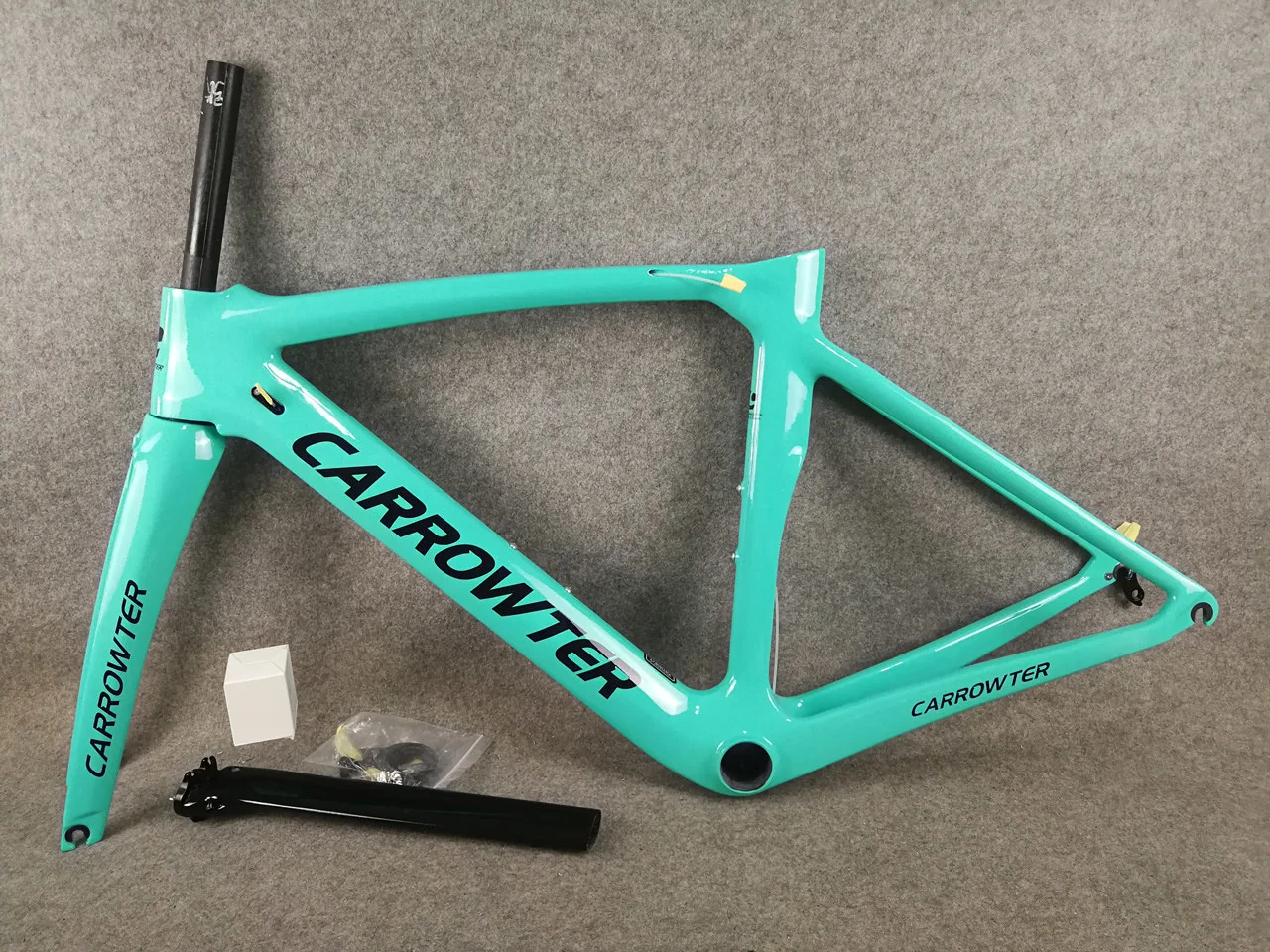 Celeste Blue t1000 UD XR4 Carbon Road Bike Complete 50 53 55 57cm Ultegra R8010 Groupset 50mm Wheels A271 |