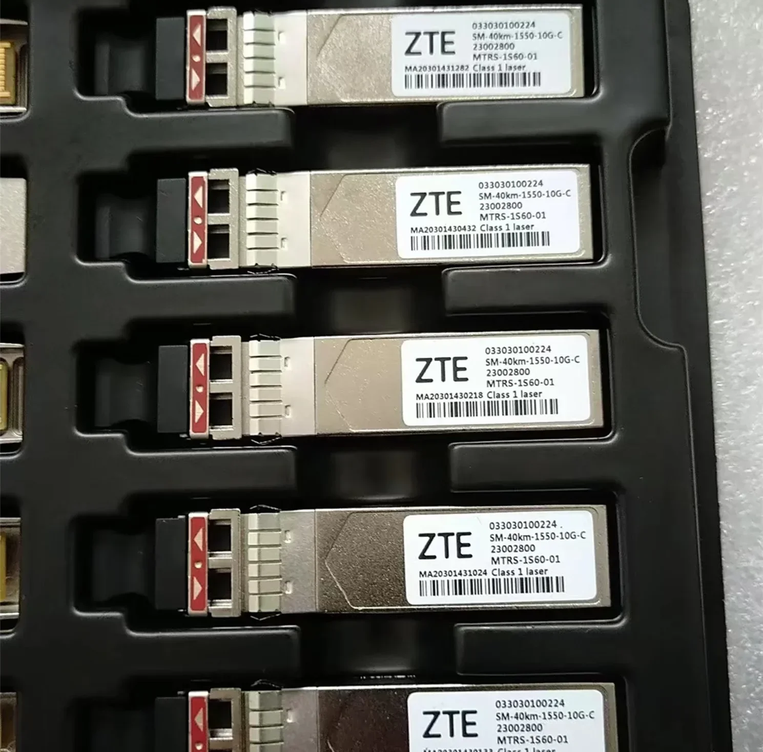 Фото Оптический модуль ZTE 10G 40 км/033030100224 23002800 SM-40KM-1550-10G-C MTRS-1S60-01/40 км SFP трансивер №2