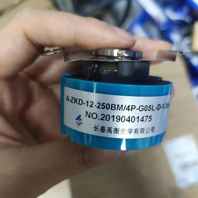 

1 шт. новый внешний кодировщик/4P-G50L-D-1.2M