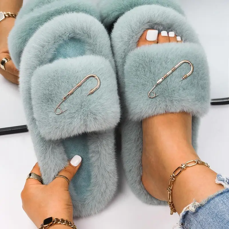 Home Winter Indoor Slippers Fluffy Slides Warm Shoes Faux Fur Slippers Plush Footwear Pin Clip Decor Flip Flops Home Shoes