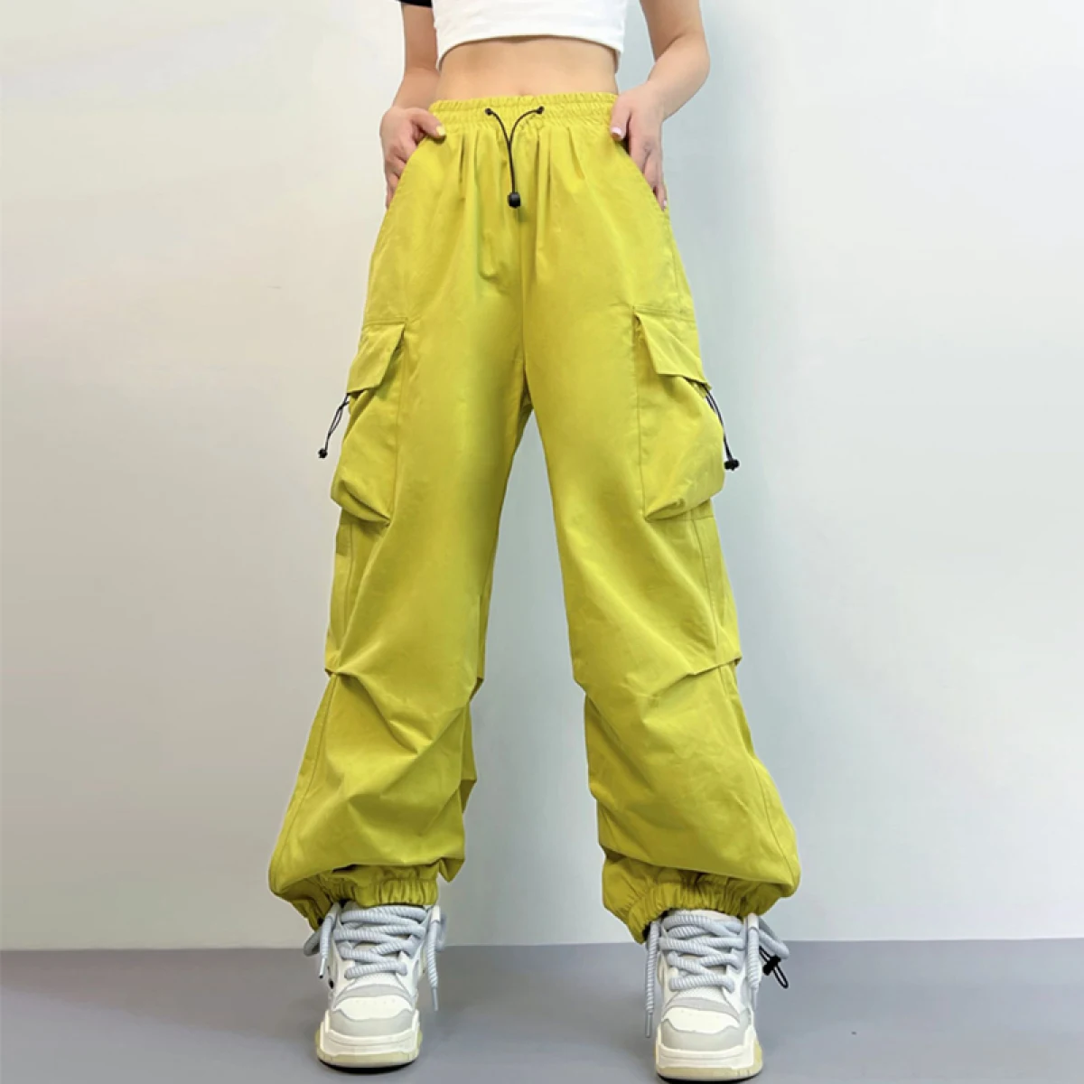 

Plus Size Quick Dry White Cargo Pants Women 150KG Summer Baggy Wide Leg Cargo Pants Y2K High Waist Parachute Joggers Trousers