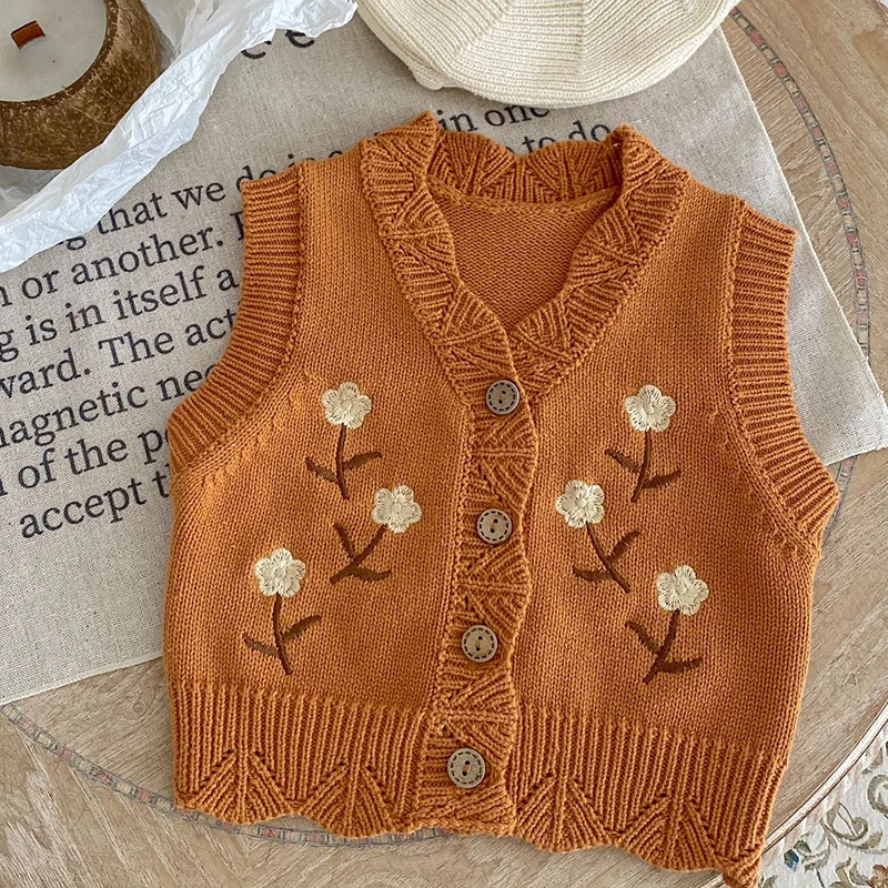 2023 New Newborn Baby Girls Sleeveless Flower Embroidery Vest Sweater Autumn Spring Toddler Baby Girl Knitting Cardigan Vest