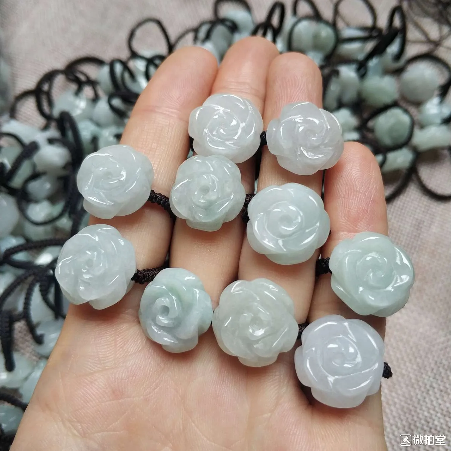 

Natural Jadeite Rose Rings Flower Band Women Fine Jewelry Accessorie Burma Jades Flowers Elastic Ring Bands Girlfriend Mom Gifts