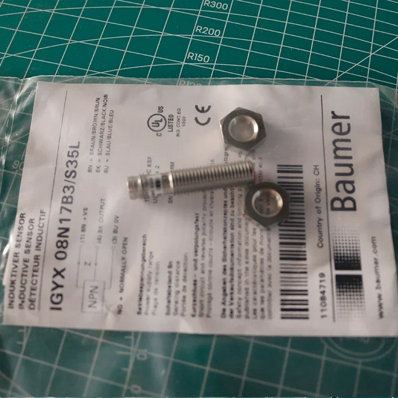 Индуктивный датчик приближения IGYX 08N17B3/S35L коннектор NPN M8 дискретный защиты класса
