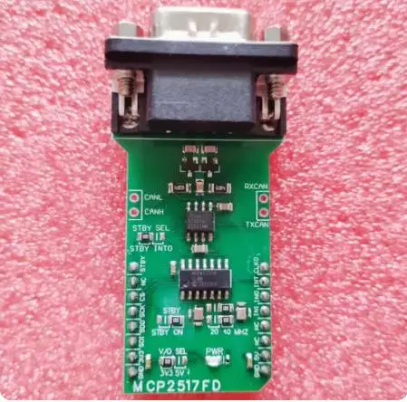 Доступные фотообои MCP2517FD с проводным модулем CAN-click at6563