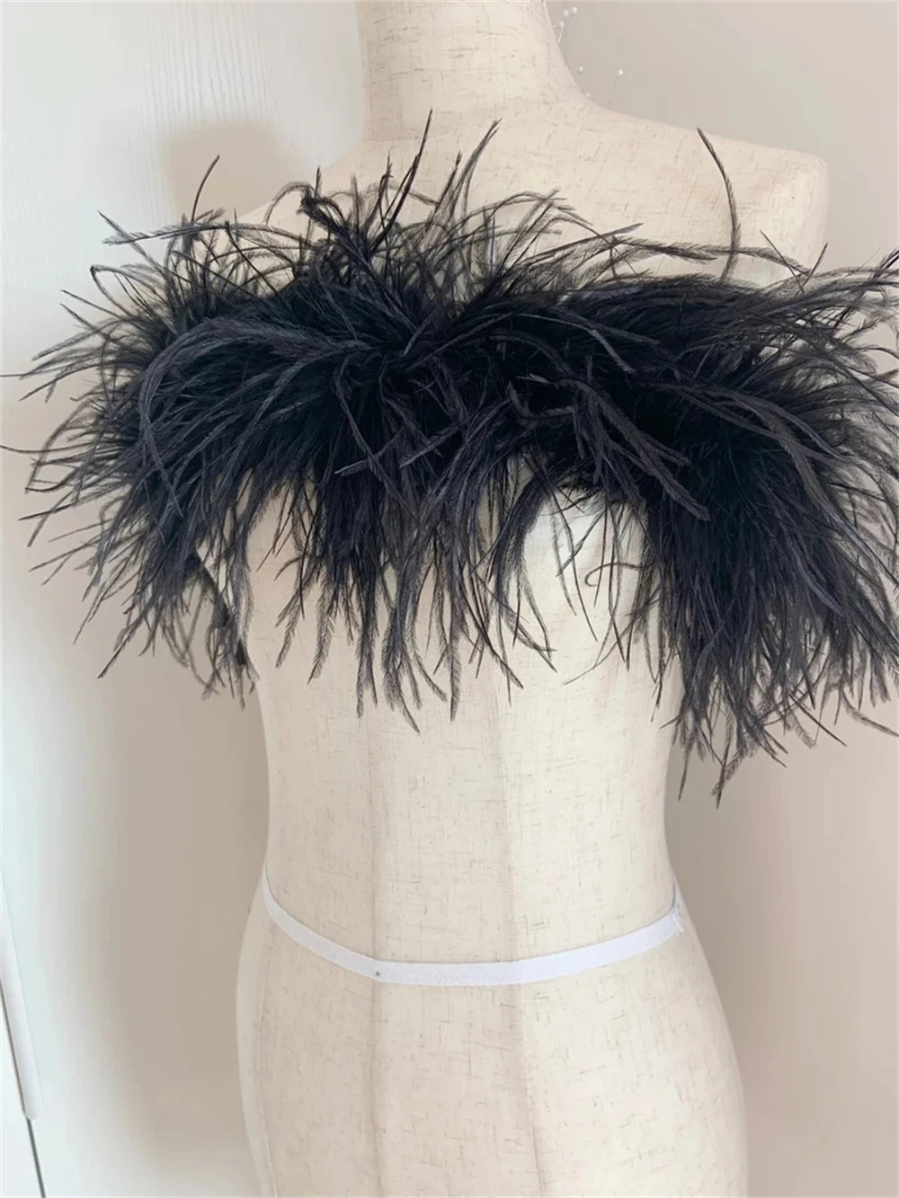 

2 Meters Black Ostrich Feather Boa Trims Skirt Party/Costume Wedding Dress Fluffy Ostrich Feathers For Crafts Scarf