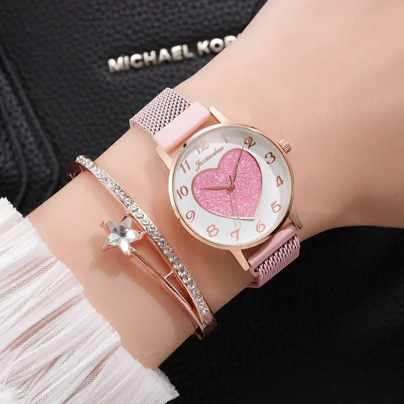 Luxury Brand Women Watches Love Magnet Watch Buckle Fashion Casual Female Wristwatch Roman Numeral Simple Bracelet