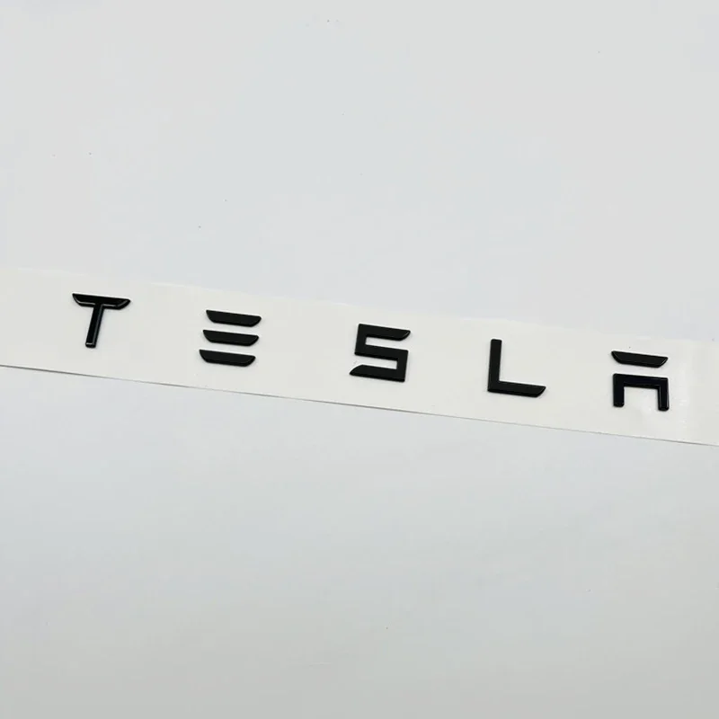 

3D ABS буквы Tesla Logo Carbon Chrome Черный Красный значок на задний багажник автомобиля Наклейки для Tesla Model 3 Y X S Наклейки на заднюю панель Аксессуары