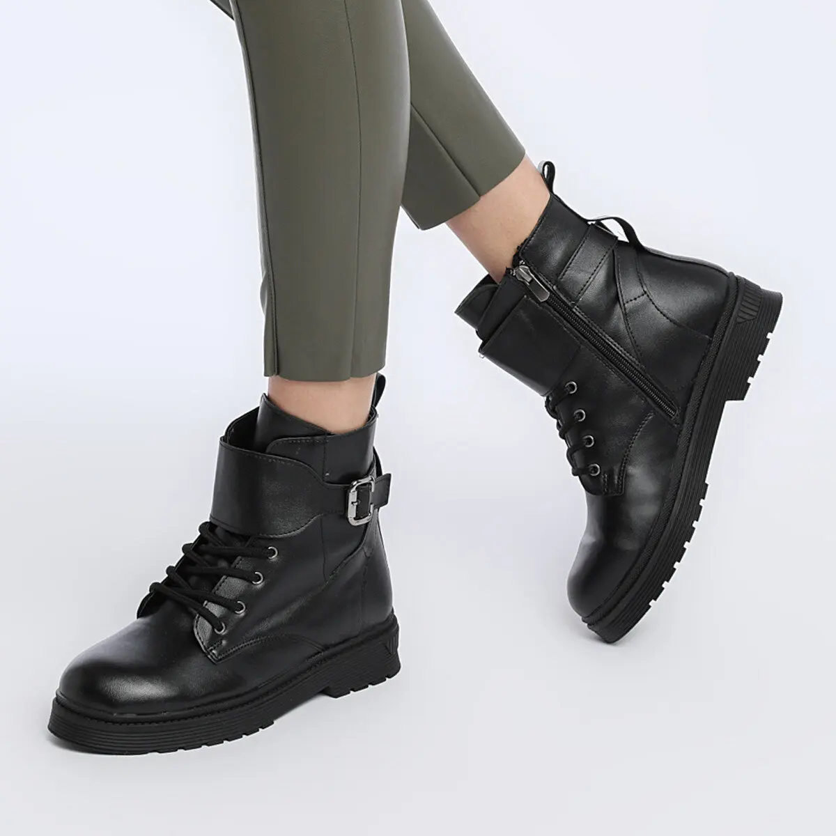 

ANGELA Black Women Boots