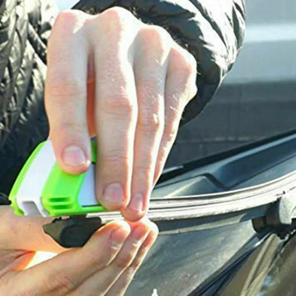 

Universal Auto Truck Windshield Wiper Blade Refurbish Restorer Windscreen Wipers Repair Tool Windshield Scratch Repair Cutter