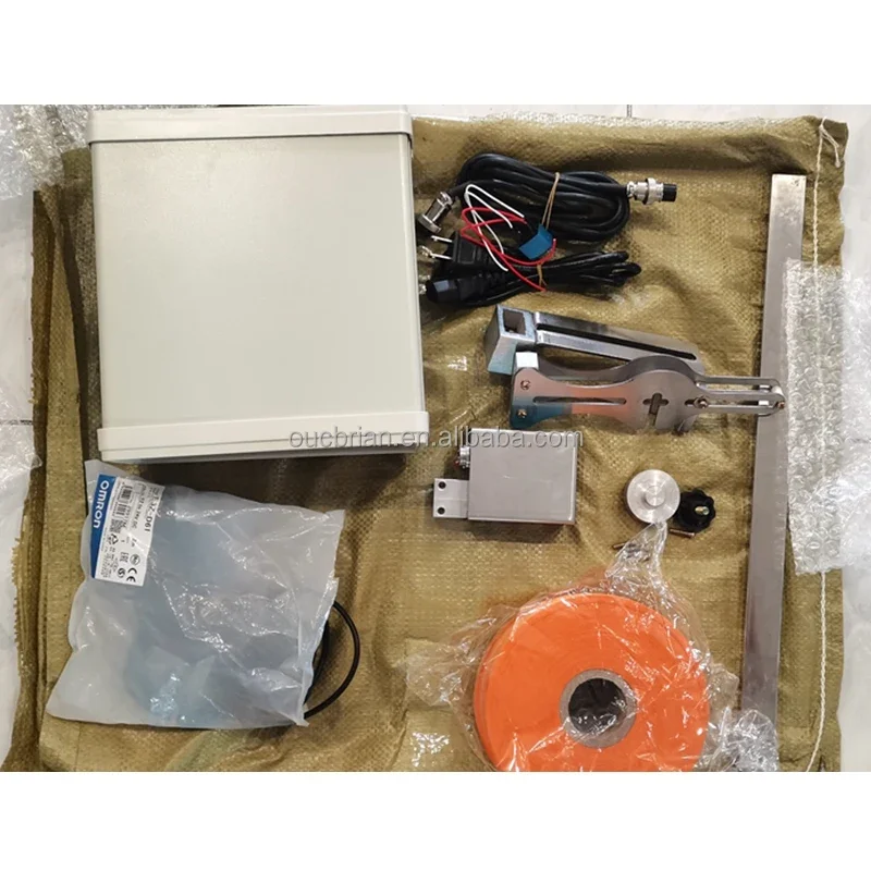 Подсчитывающая машина для вставки вкладышей бумаги