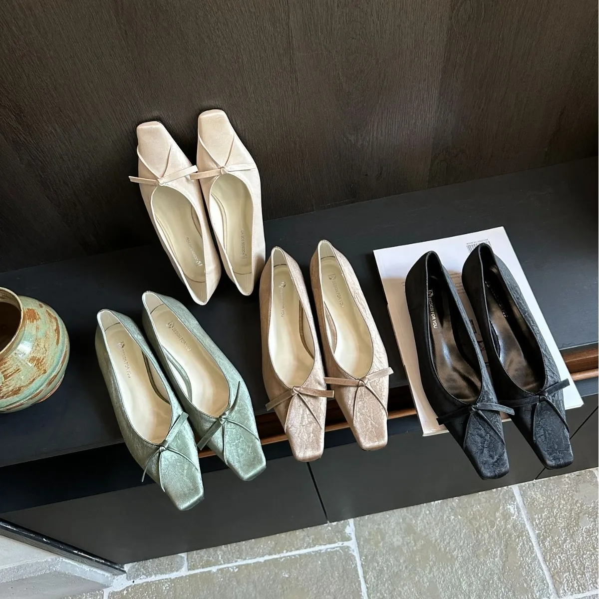 Корейская обувь женская с квадратным носком повседневные кроссовки на низком