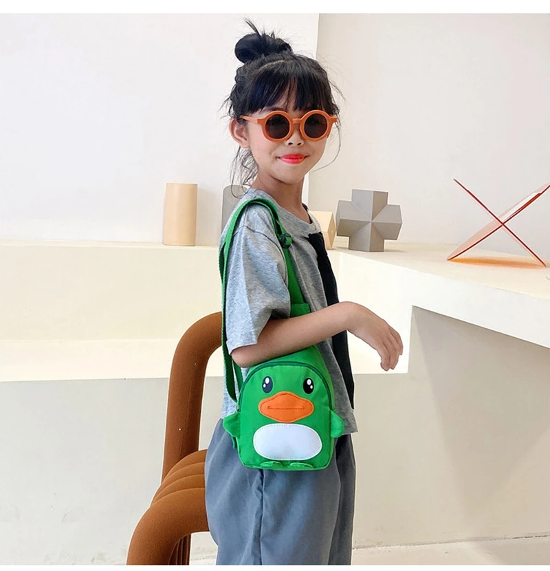 Fashion Cartoon Crossbody Bag Kindergarten Baby Shoulder Bag Travel Handbags Wallet Mini Chest Waist Bag for Children