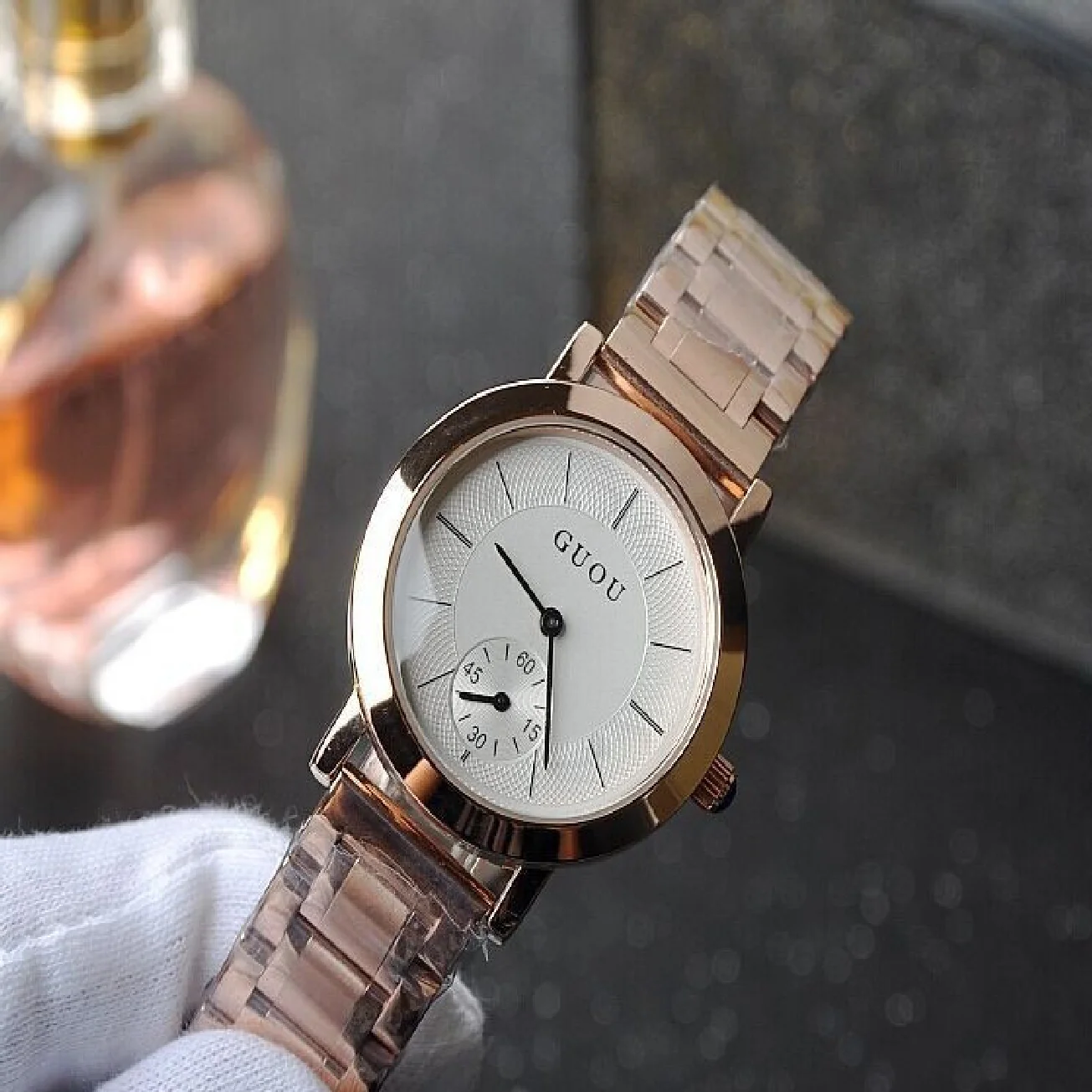 

GUOU new classic simple retro stylish and durable stainless steel with Rose Gold Ladies Watch gift