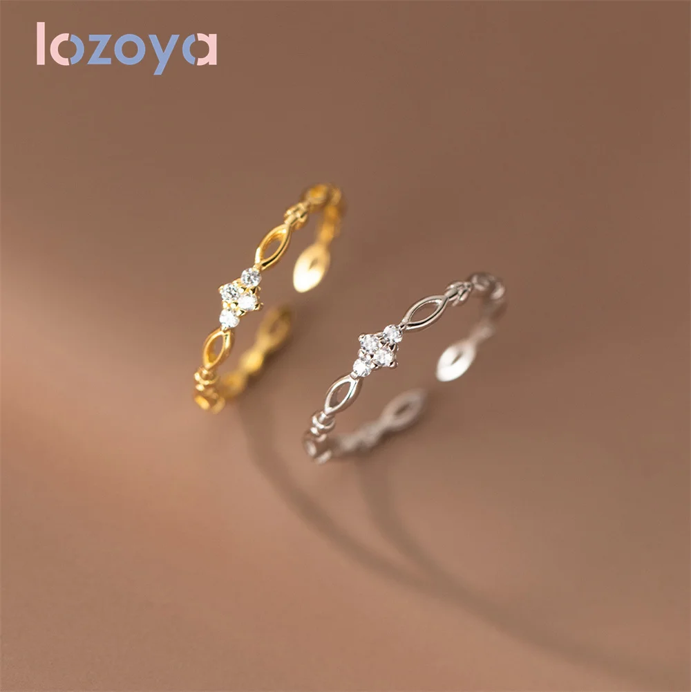 

Женское кольцо из серебра 925 пробы, с фианитом