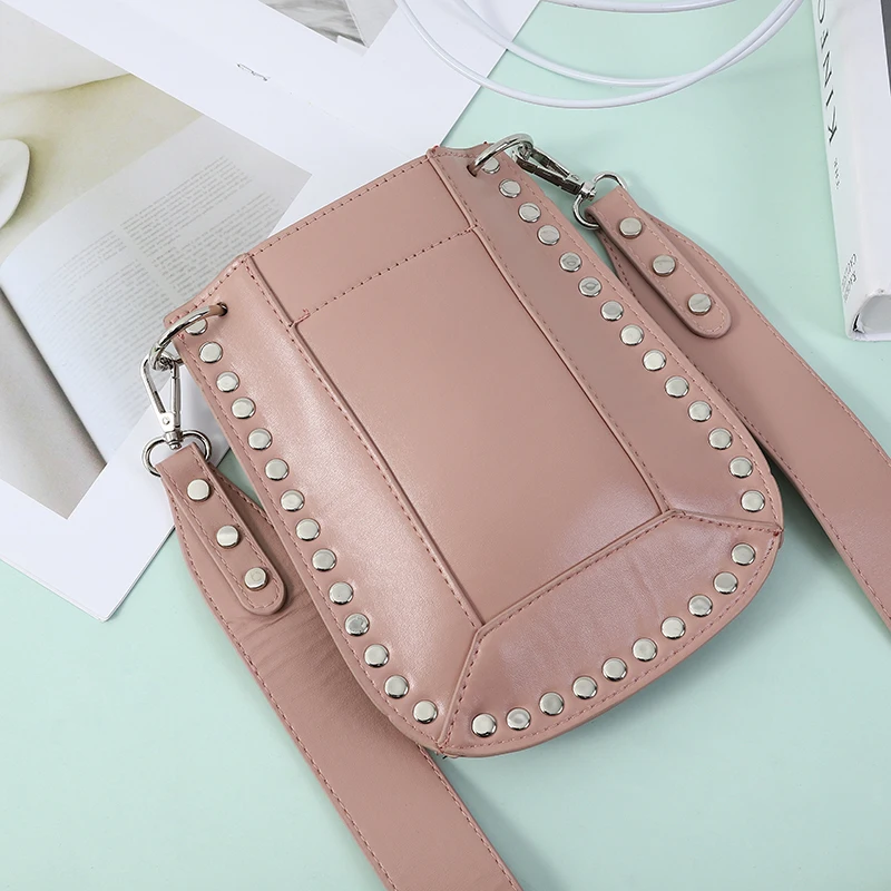 

Handbags Satchel and Rivets Women's Shoulder Bag Hip Hop Motorcycle Crossbody Female Phone Saddle Bag Designer Brand Purses