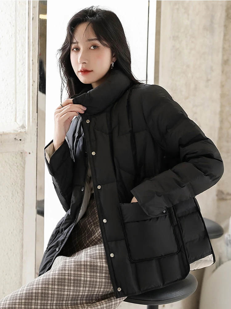 Женский короткий пуховик с воротником-стойкой на осень/зиму